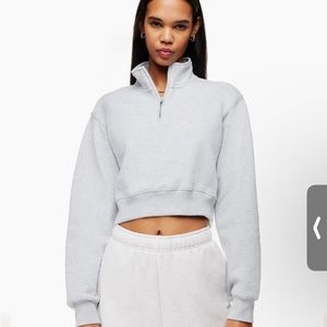 TNA Cozy Fleece Boyfriend Shrunken Hoodie size xs